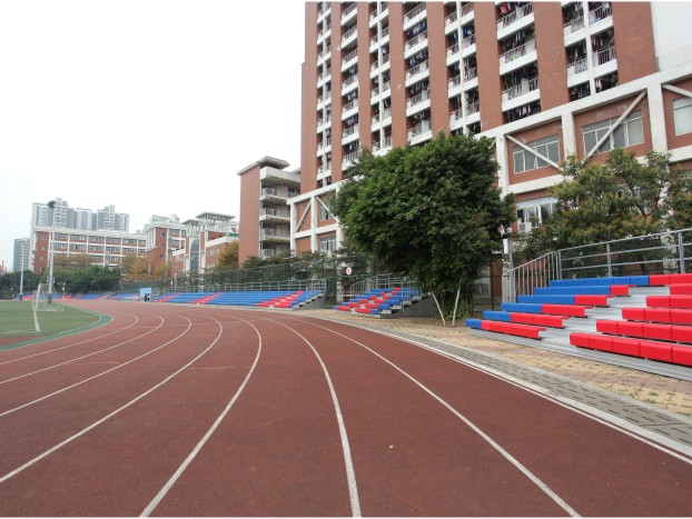 廣州一中體育場(chǎng)，游泳館